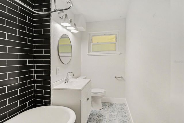 468 GRENIER DRIVE, North Fort Myers, FL 33903