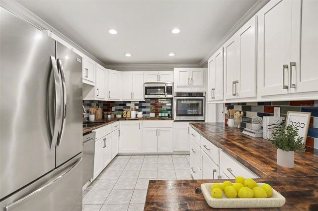 468 GRENIER DRIVE, North Fort Myers, FL 33903