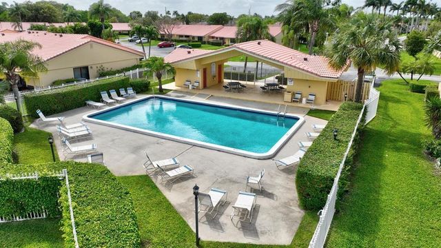 6846 Bridlewood Court, Boca Raton, FL 33433