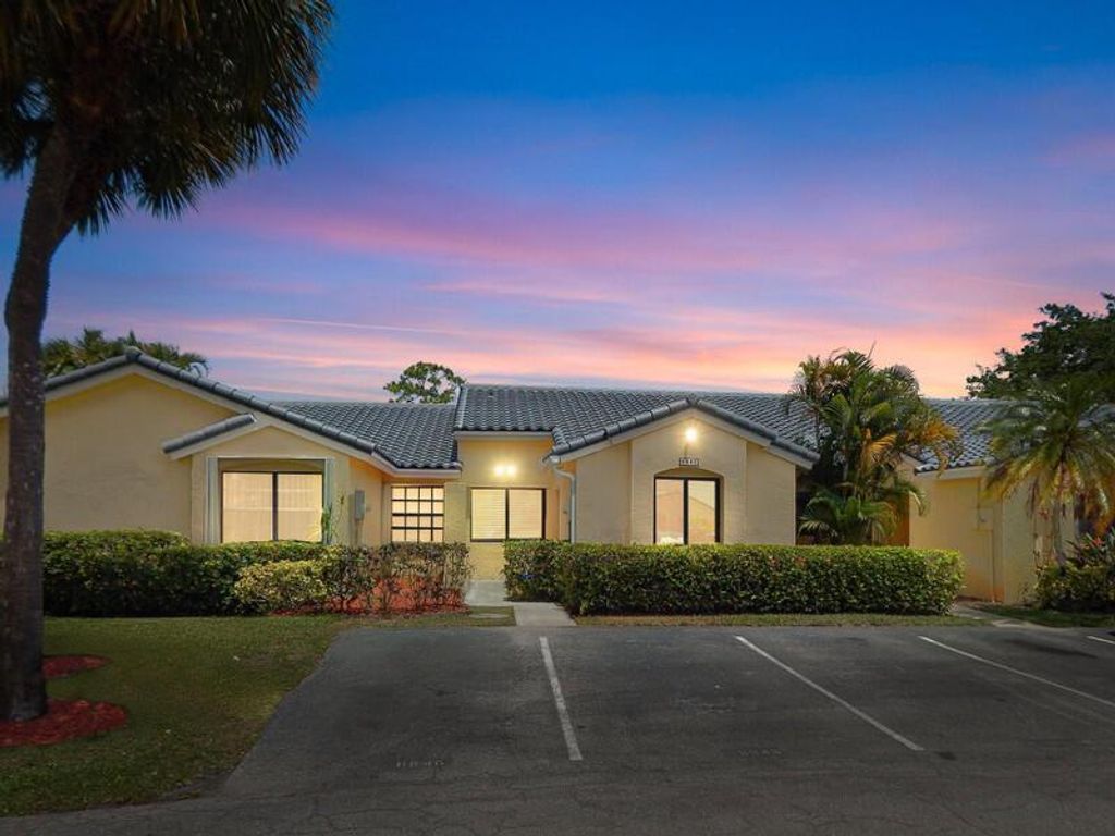 6846 Bridlewood Court, Boca Raton, FL 33433