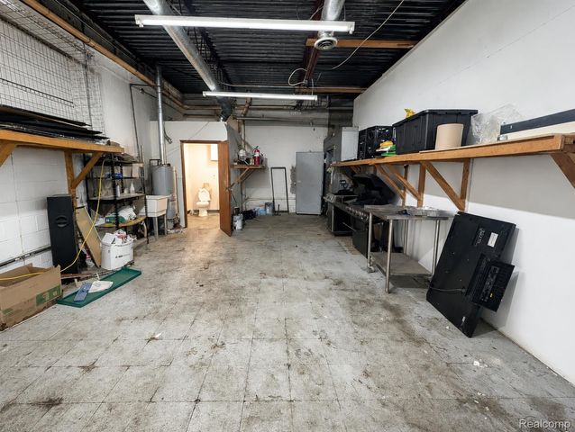 5318 Alter Road, Detroit, MI 48224