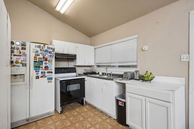 161 W Shore Drive, Lewisville, TX 75057