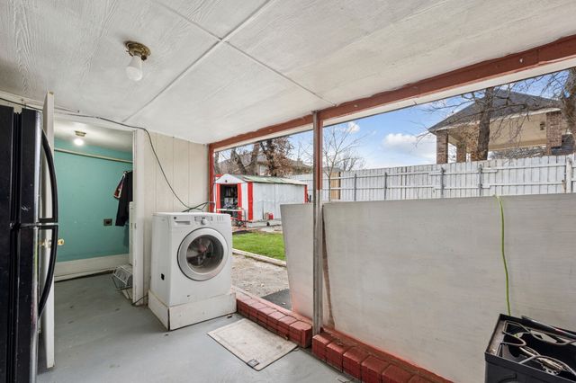 161 W Shore Drive, Lewisville, TX 75057