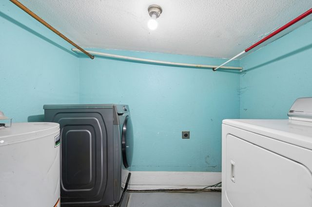 161 W Shore Drive, Lewisville, TX 75057