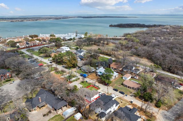 161 W Shore Drive, Lewisville, TX 75057