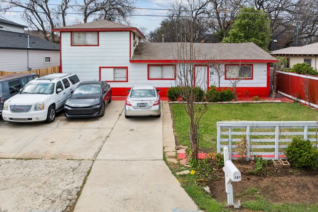 161 W Shore Drive, Lewisville, TX 75057