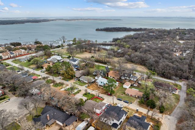 161 W Shore Drive, Lewisville, TX 75057