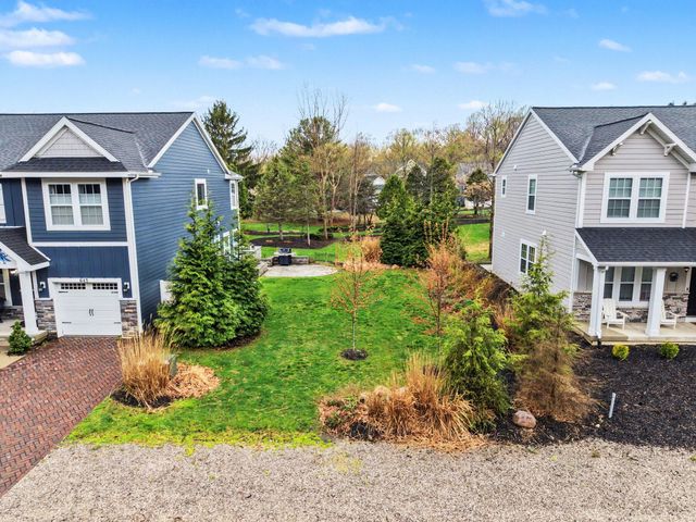 661 Meadow Drive 136, South Haven, MI 49090