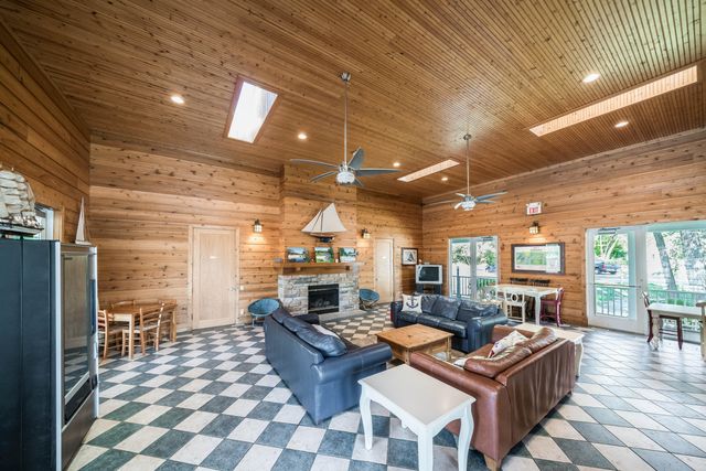 661 Meadow Drive 136, South Haven, MI 49090