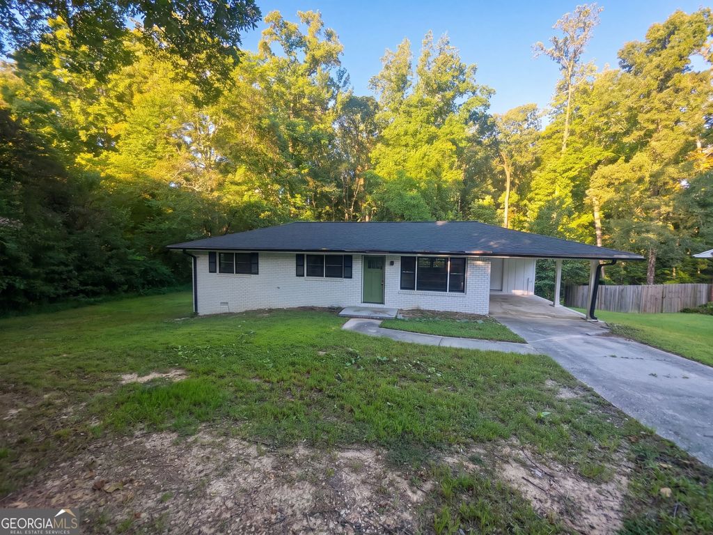 6489 N Sweetwater Road, Lithia Springs, GA 30122 — exterior