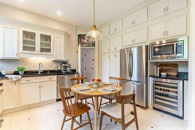 308 Commonwealth Ave G, Boston, MA 02115