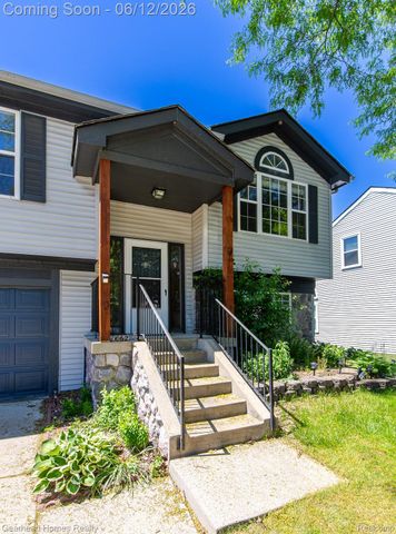 1062 Princeton Drive, Waterford Charter Township, MI 48327