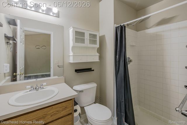 1062 Princeton Drive, Waterford Charter Township, MI 48327