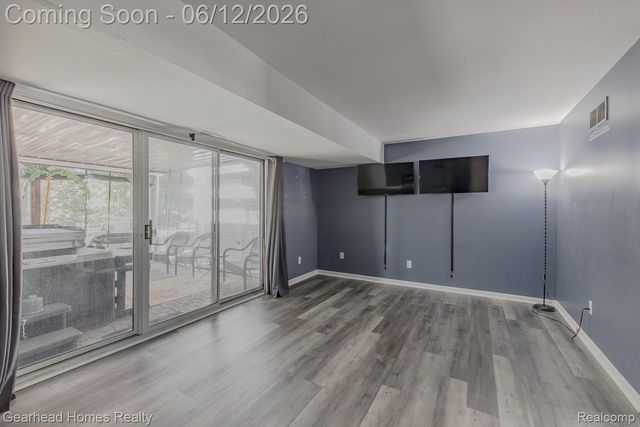 1062 Princeton Drive, Waterford Charter Township, MI 48327