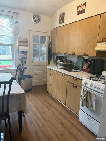 229 5th Street, Fairview, NJ 07022
