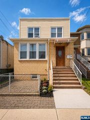 229 5th Street, Fairview, NJ 07022