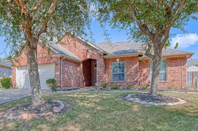 13922 Normandy Court, Sugar Land, TX 77498