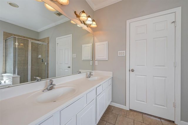 13922 Normandy Court, Sugar Land, TX 77498