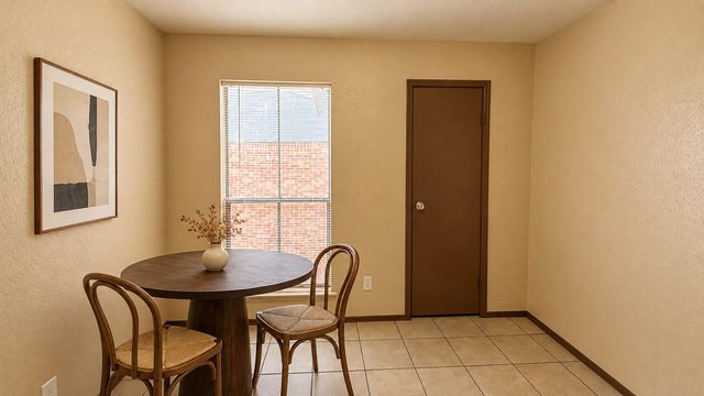 13480 S Thorntree Drive 316, Houston, TX 77015