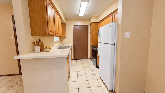 13480 S Thorntree Drive 316, Houston, TX 77015