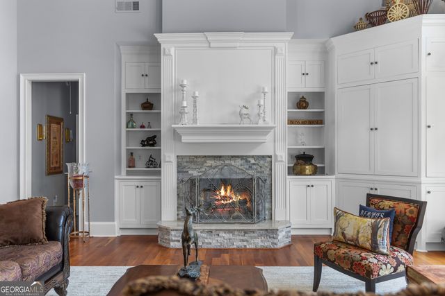 1121 Parrotts Cove Road, Greensboro, GA 30642