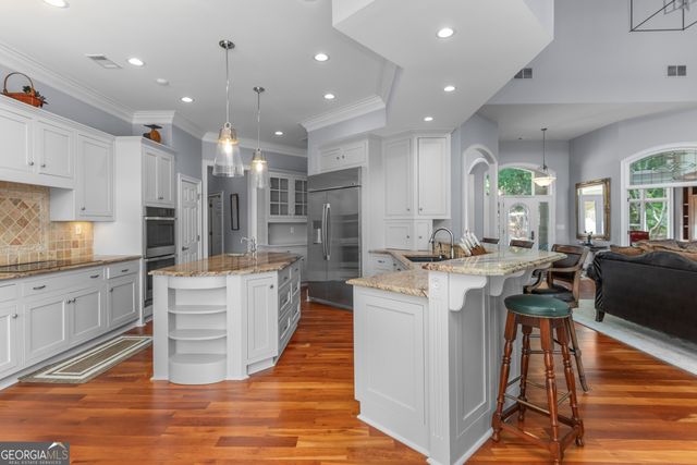 1121 Parrotts Cove Road, Greensboro, GA 30642