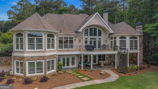 1121 Parrotts Cove Road, Greensboro, GA 30642