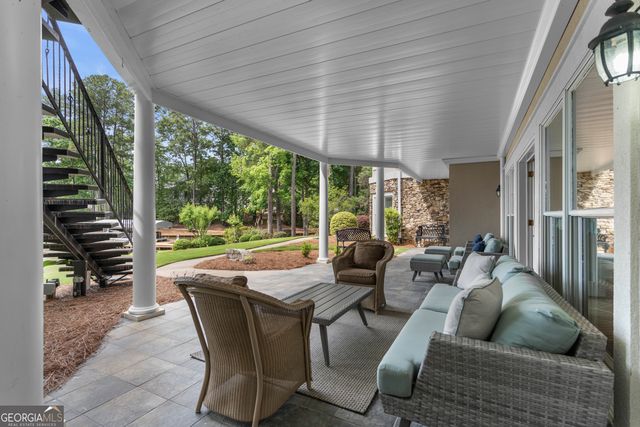 1121 Parrotts Cove Road, Greensboro, GA 30642