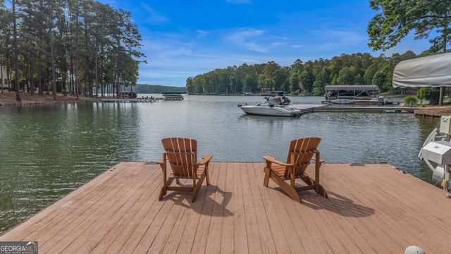 1121 Parrotts Cove Road, Greensboro, GA 30642
