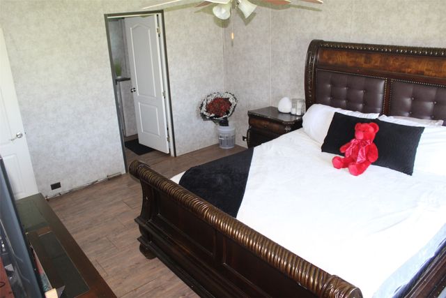 12360 Thomas Lane, Scurry, TX 75158