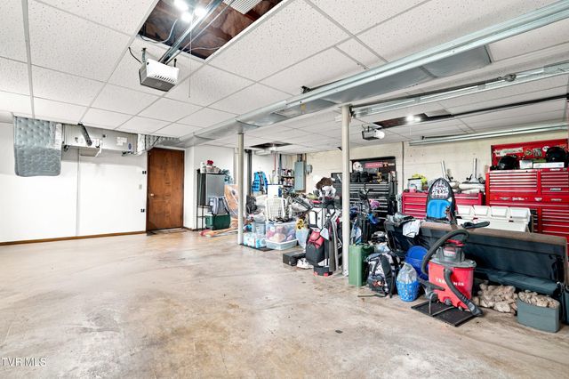 416 Montezuma Road, Kingsport, TN 37664