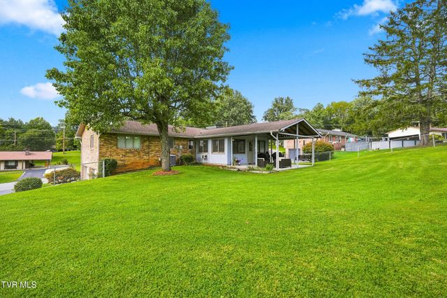 416 Montezuma Road, Kingsport, TN 37664