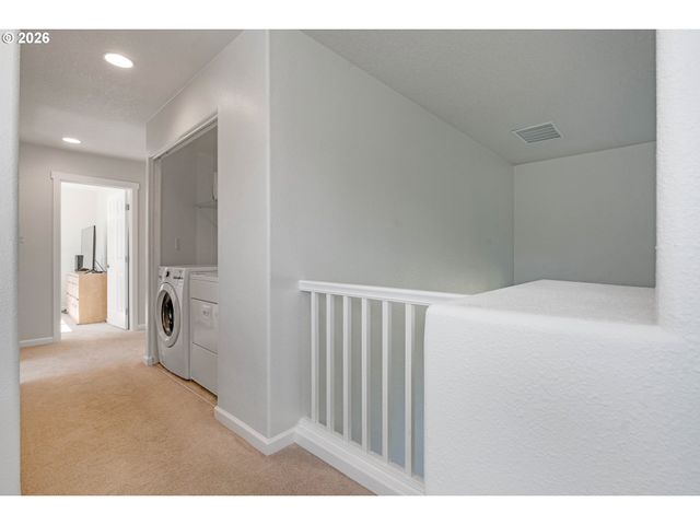 9207 Sw PLATINUM Pl, Beaverton, OR 97007