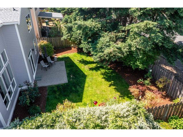 9207 Sw PLATINUM Pl, Beaverton, OR 97007