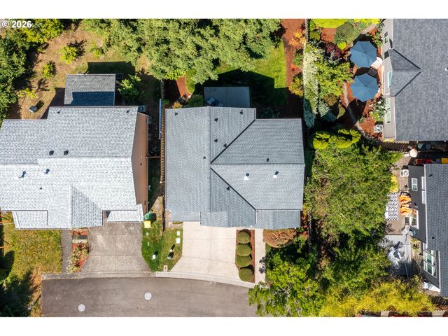 9207 Sw PLATINUM Pl, Beaverton, OR 97007