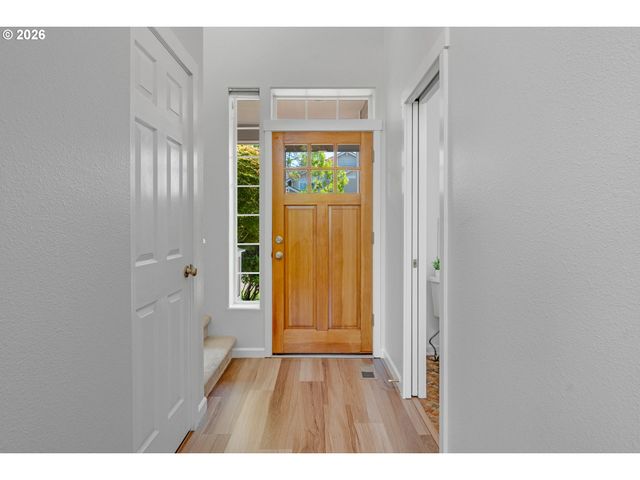 9207 Sw PLATINUM Pl, Beaverton, OR 97007