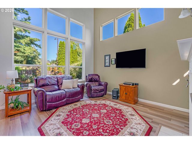 9207 Sw PLATINUM Pl, Beaverton, OR 97007
