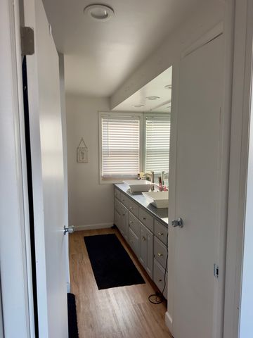 82 N 23rd Road, Peru, IL 61354