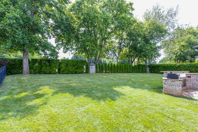 1017 Jarman Pvt Ln, Gallatin, TN 37066