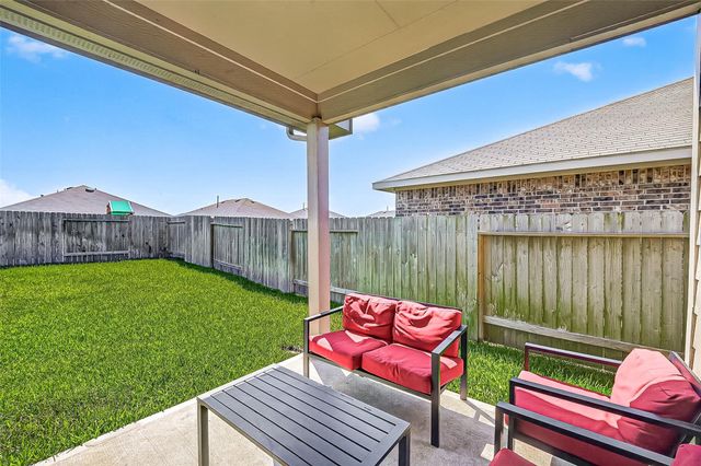 21500 Rustic Elm Drive, New Caney, TX 77357
