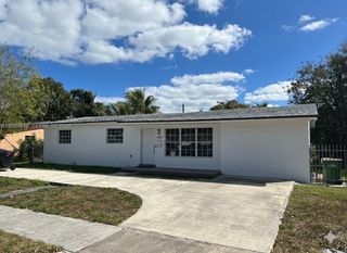 1500 NE 137th Street, North Miami, FL 33161