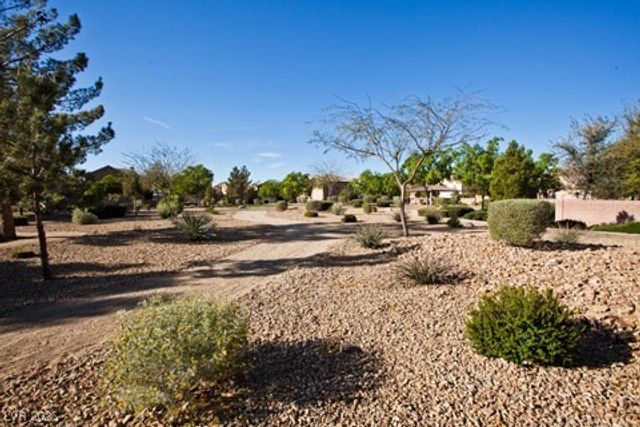 5066 El Castano Avenue, Las Vegas, NV 89108