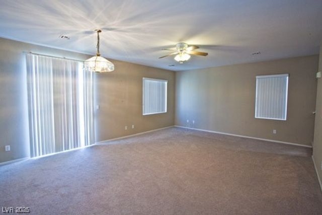 5066 El Castano Avenue, Las Vegas, NV 89108