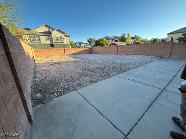 5066 El Castano Avenue, Las Vegas, NV 89108