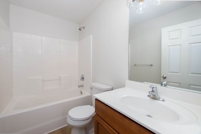 1011 Somerset Springs Dr, Spring Hill, TN 37174