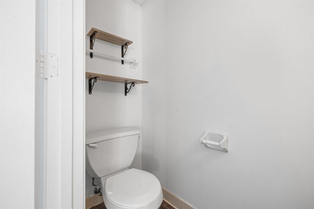 7361 APPLING RIDGE DR, Cordova, TN 38018