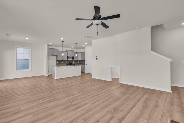 2027 Halton Oaks Drive, Spartanburg, SC 29303