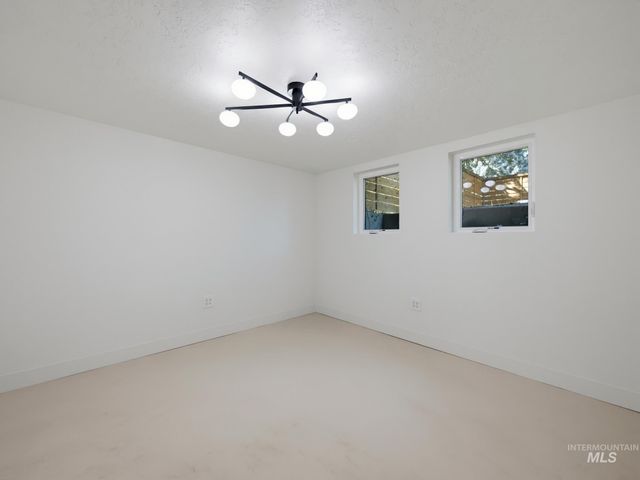 1516 N 26th St, Boise, ID 83702