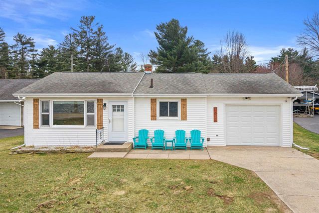 1925 Bighorn Drive, Arkdale, WI 54613