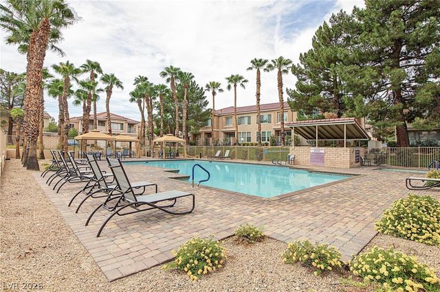 251 South Green Valley Parkway 4122, Henderson, NV 89012